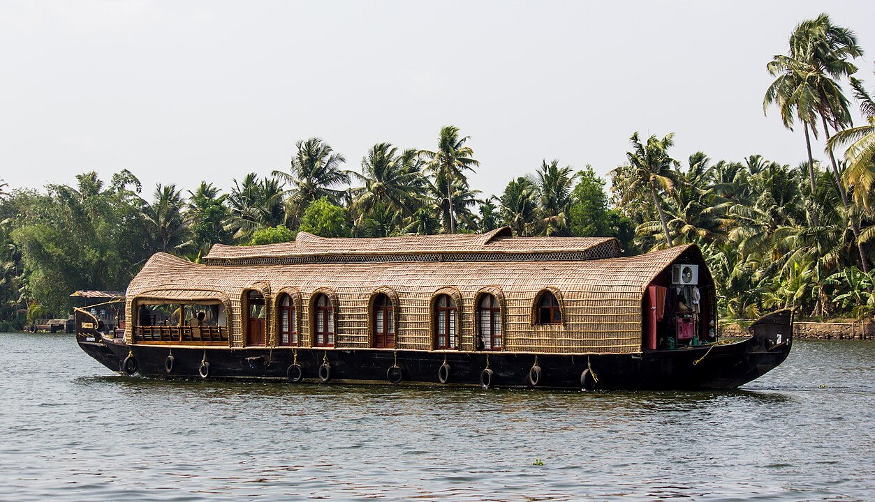 Kerala backwaters houseboat